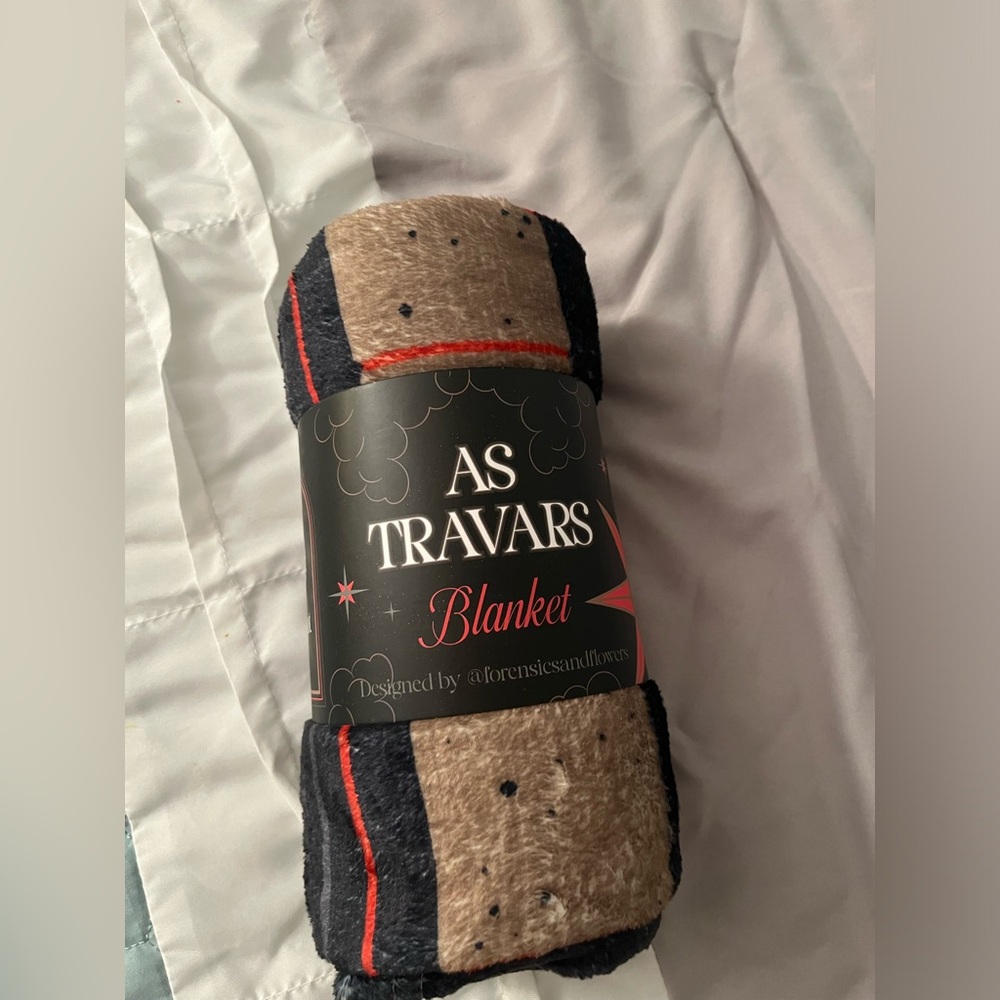 Fairyloot As Travars Blanket A Darker Shade of Magic